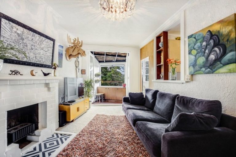 Photo of property in 7/2 Herne Bay Road, Herne Bay, Auckland, 1011