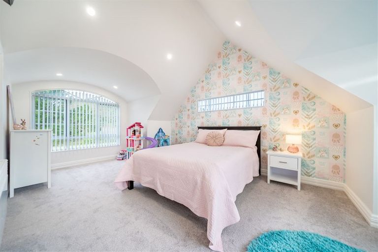 Photo of property in 18 Mary Huse Grove, Manor Park, Lower Hutt, 5019