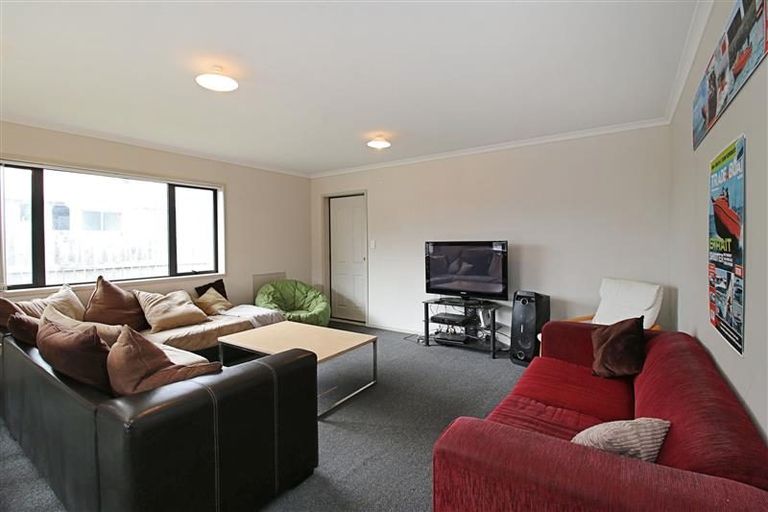 Photo of property in 68 Mcquarrie Street, Kingswell, Invercargill, 9812