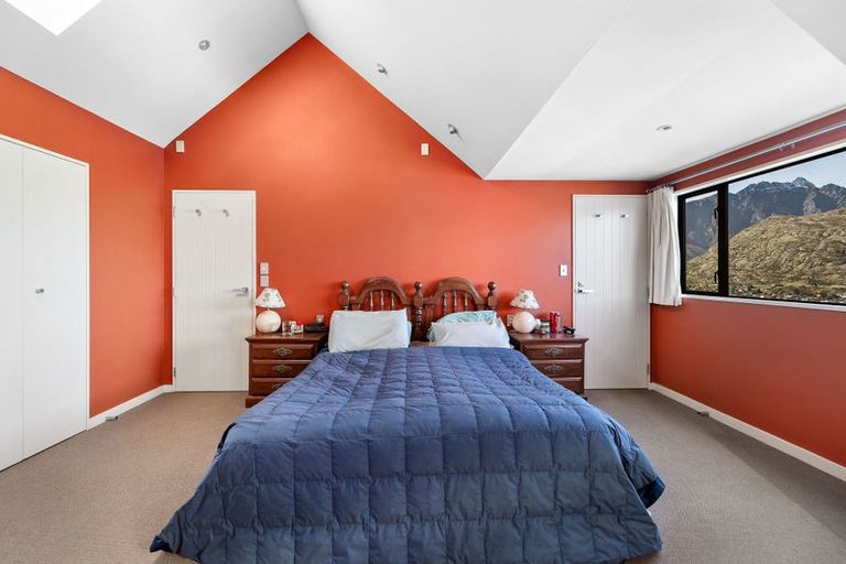 Photo of property in 105 Goldfield Heights, Queenstown, 9300