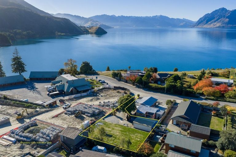 Photo of property in 9 Capell Avenue, Lake Hawea, 9382