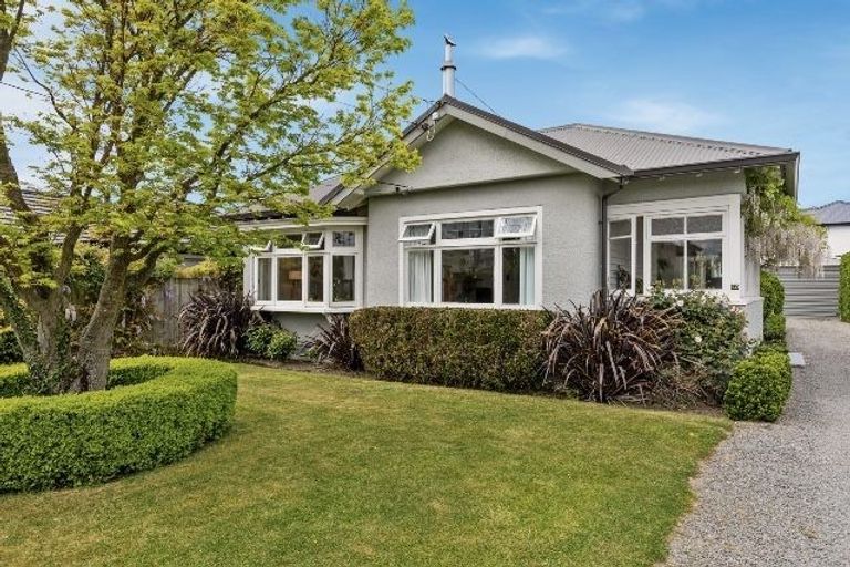 Photo of property in 42 Berwick Street, St Albans, Christchurch, 8014
