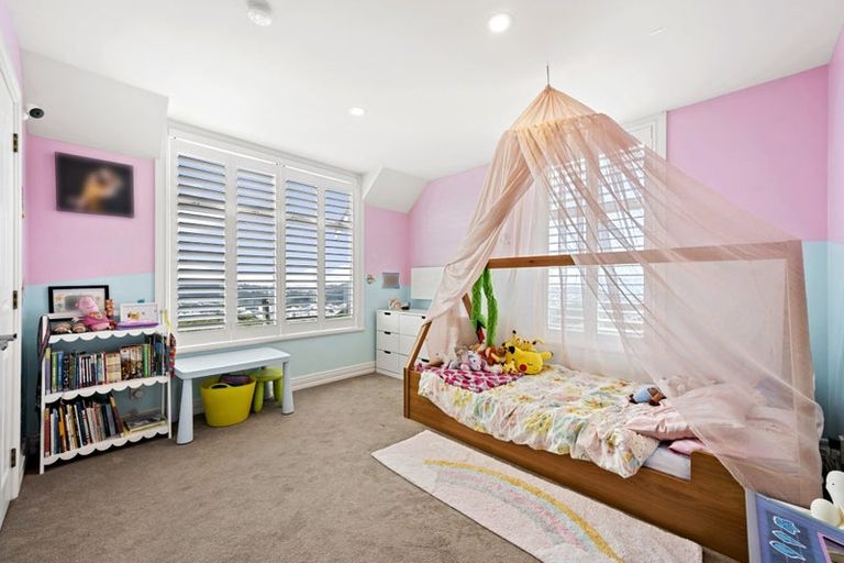 Photo of property in 41 Mana Street, Vogeltown, Wellington, 6021