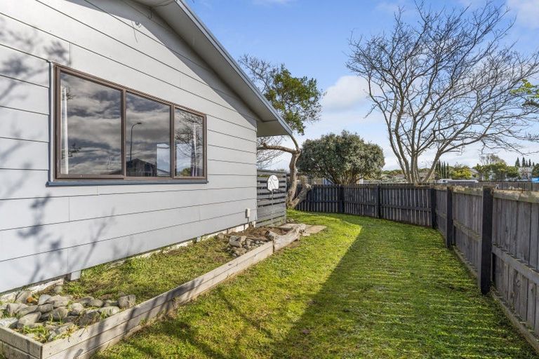 Photo of property in 118 Makarini Street, Paraparaumu, 5032
