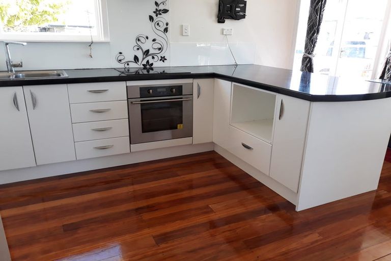 Photo of property in 625 Main North Road, Belfast, Christchurch, 8051