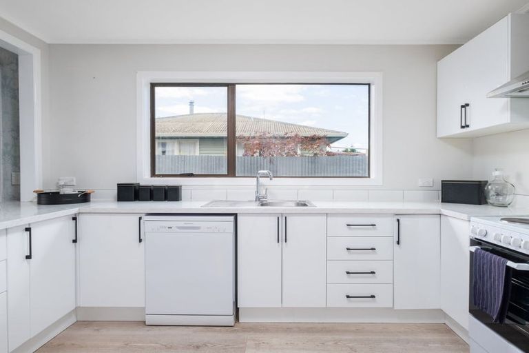 Photo of property in 42 Lytton Road, Riverdale, Gisborne, 4010