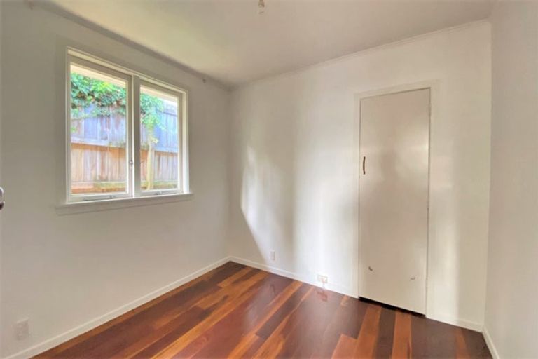 Photo of property in 27 New Bond Street, Kingsland, Auckland, 1021