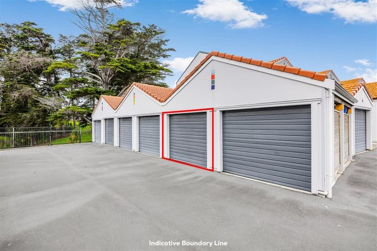 Photo of property in 48/21 Armoy Drive, East Tamaki, Auckland, 2016