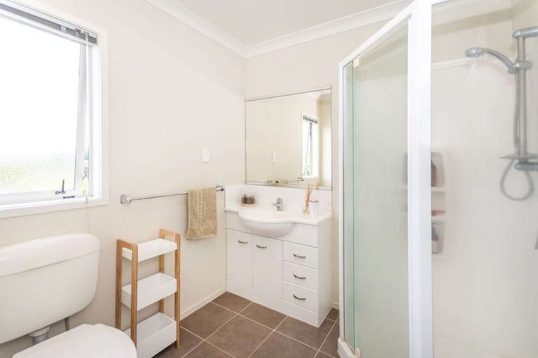 Photo of property in 1 Trillick Place, Tuakau, 2121