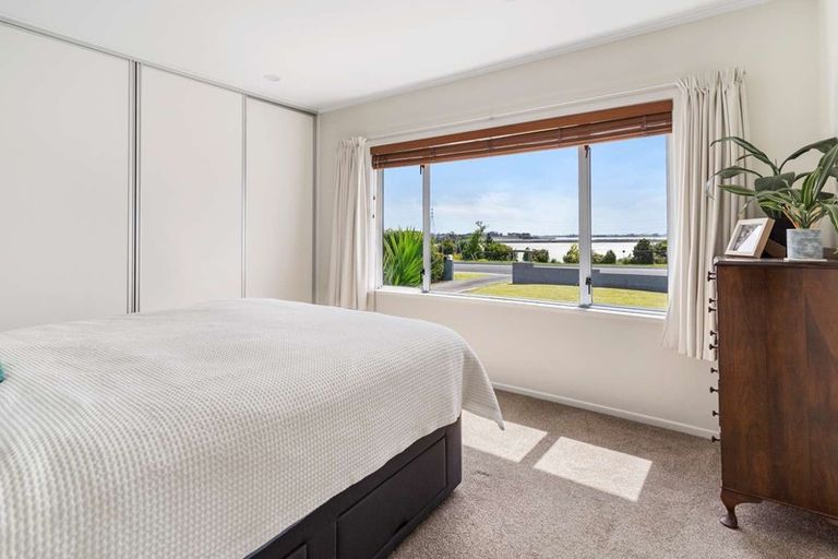 Photo of property in 1/18 Cliff Road, Papakura, 2110