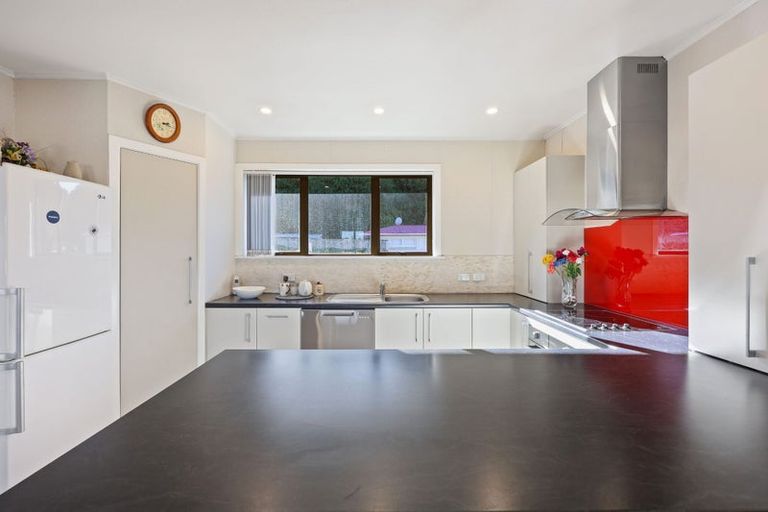 Photo of property in 383 Great South Road, Opaheke, Papakura, 2113