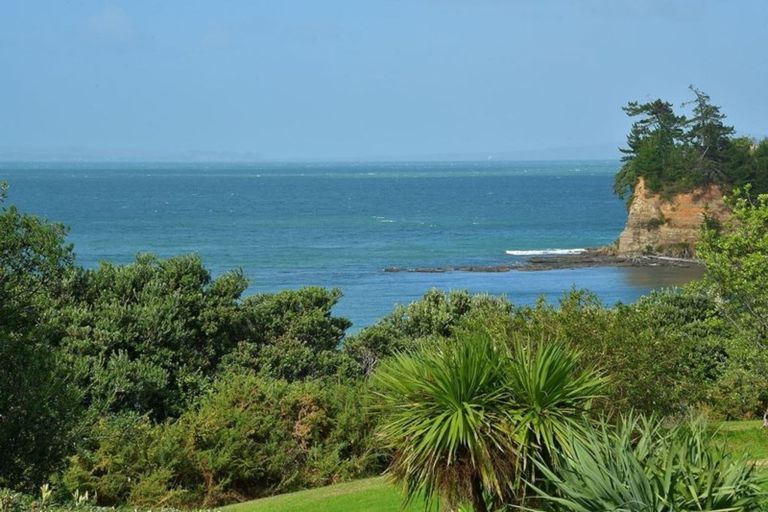 Photo of property in 39 Island View Drive, Gulf Harbour, Whangaparaoa, 0930