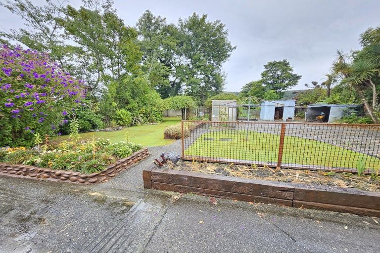 Photo of property in 87 Omapere Street, Dobson, Greymouth, 7805