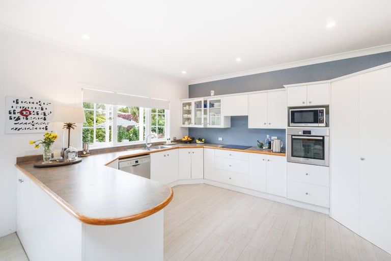 Photo of property in 208 Cambridge Avenue, Ashhurst, 4810