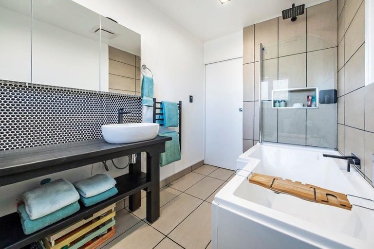 Photo of property in 22 Chervier Street, Leeston, 7632