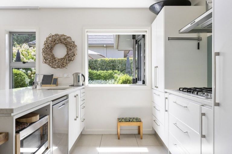 Photo of property in 1/12 Sunset Street, Hilltop, Taupo, 3330