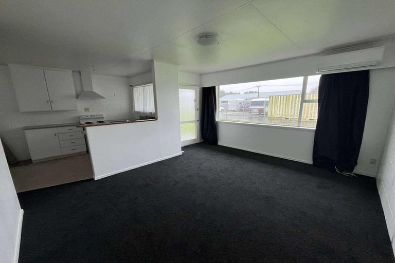 Photo of property in 2/44 Cambridge Street, Levin, 5510