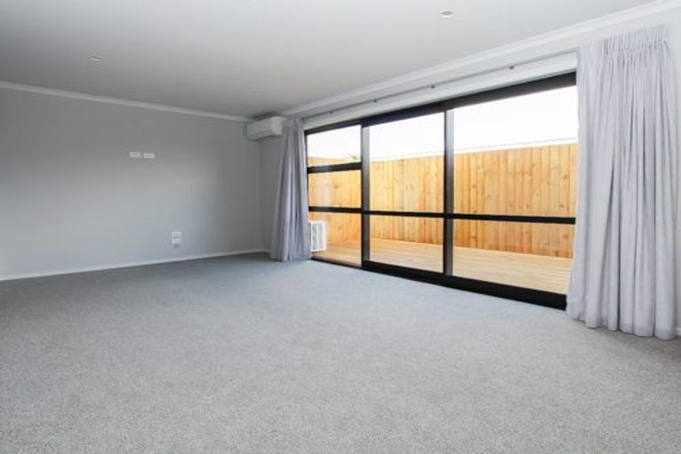 Photo of property in 4/3 Charlemont Street, Whitiora, Hamilton, 3200