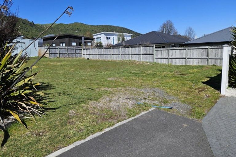 Photo of property in 106 Kenrigg Road, Kinloch, Taupo, 3377