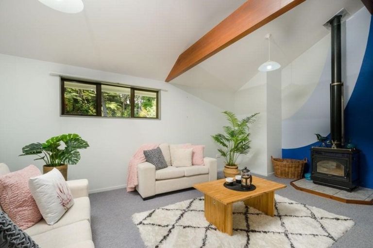 Photo of property in 133 Caton Road, Waitakere, Auckland, 0782