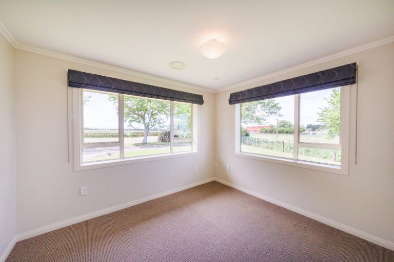 Photo of property in 5 Te Arakura Road, Newbury, Feilding, 4775