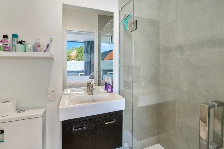 Photo of property in 4/193 Kilmore Street, Christchurch Central, Christchurch, 8013