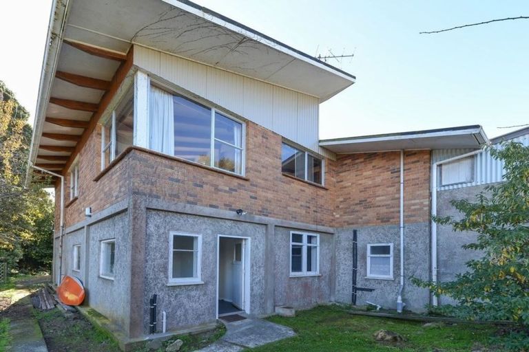 Photo of property in 54 Grand Vue Road, Kawaha Point, Rotorua, 3010