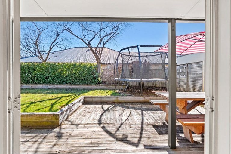 Photo of property in 15 Shanahan Lane, Arrowtown, 9302