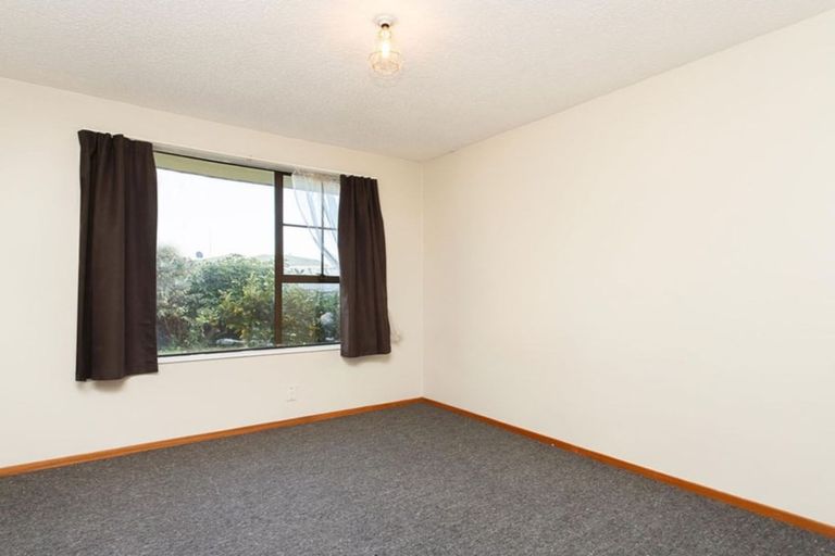 Photo of property in 2/65a Tilford Street, Woolston, Christchurch, 8062