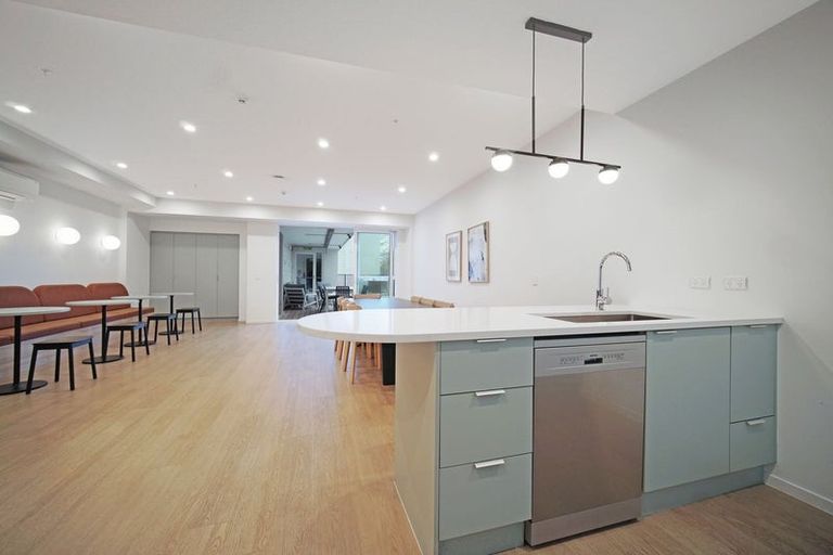 Photo of property in 1817a Great North Road, Avondale, Auckland, 1026