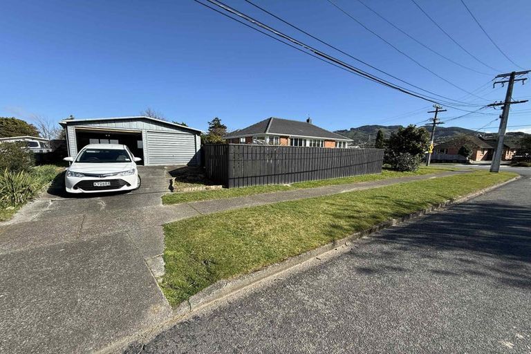 Photo of property in 113 Mcleod Street, Elderslea, Upper Hutt, 5018