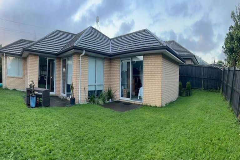 Photo of property in 178 Helenslee Road, Pokeno, 2472