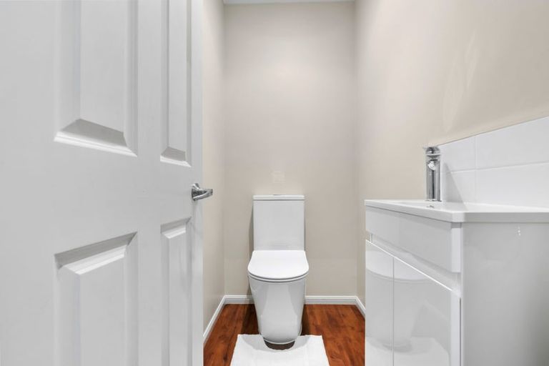 Photo of property in 31 Dillon Drive, Bell Block, New Plymouth, 4312