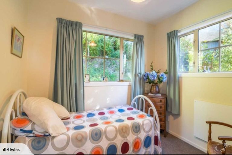 Photo of property in 243 Helensburgh Road, Helensburgh, Dunedin, 9010