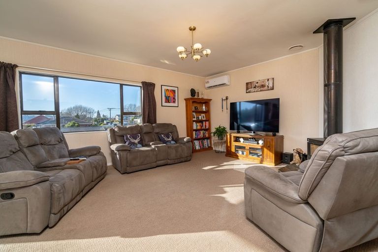 Photo of property in 27 Martin Road, Fairfield, Dunedin, 9018