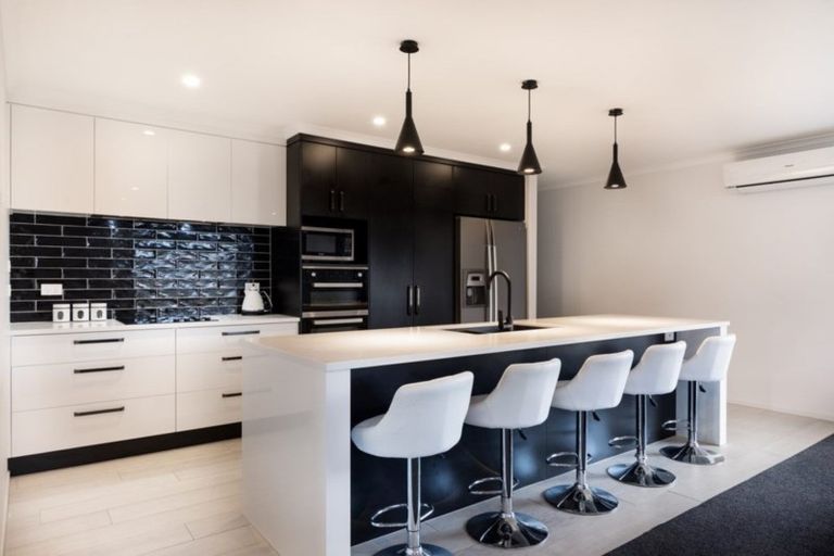 Photo of property in 16 Clifford Close, Leamington, Cambridge, 3432