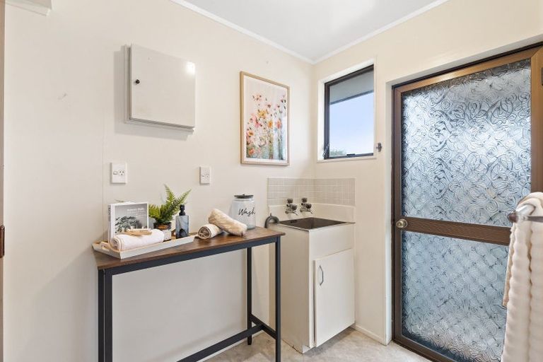 Photo of property in 1a Heath Street, St Andrews, Hamilton, 3200