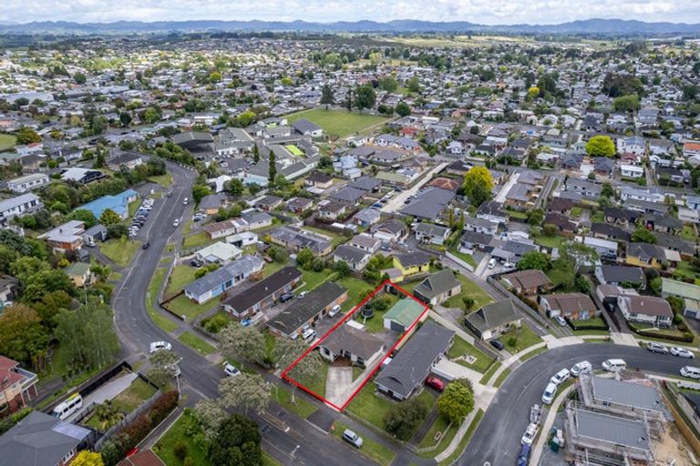 Photo of property in 32 Livingstone Avenue, Nawton, Hamilton, 3200