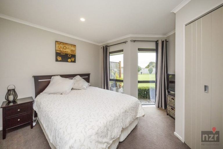 Photo of property in 92 Mount Taylor Drive, Feilding, 4775