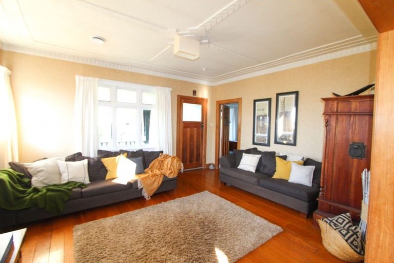 Photo of property in 10 Huxley Street, Pahiatua, 4910