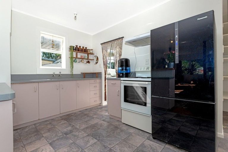 Photo of property in 35 Lyndhurst Street, Awapuni, Gisborne, 4010