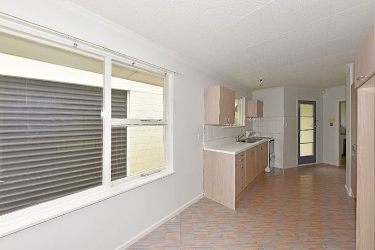 Photo of property in 4 Ruakaka Street, Hornby, Christchurch, 8042