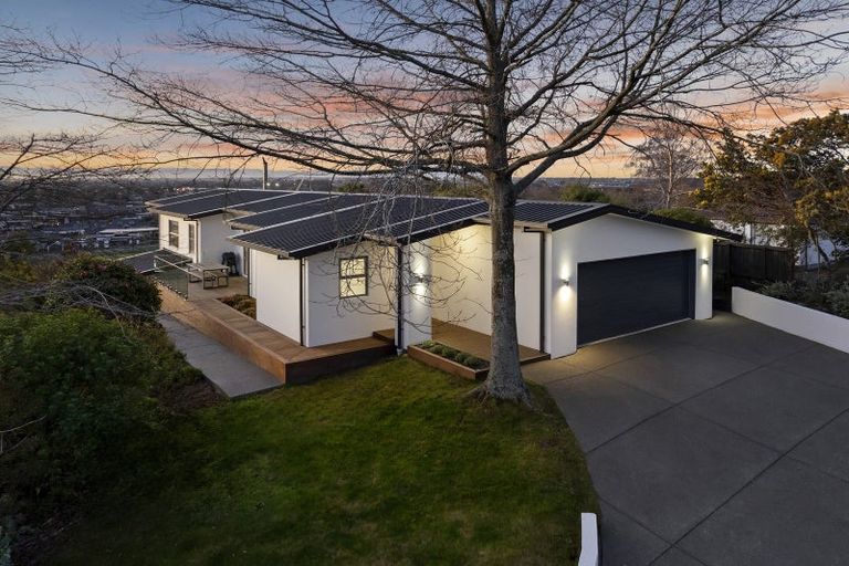 Photo of property in 893a Cashmere Road, Halswell, Christchurch, 8025