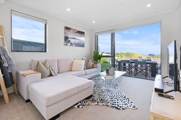 Photo of property in 68 Matairangi Avenue, Totara Heights, Auckland, 2105