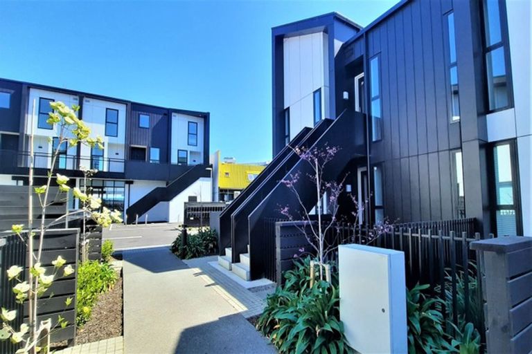 Photo of property in 4/4 Waverley Street, Sydenham, Christchurch, 8023