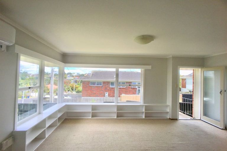 Photo of property in 1/54 Northboro Road, Belmont, Auckland, 0622