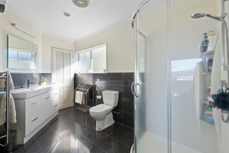 Photo of property in 168a Kawaha Point Road, Kawaha Point, Rotorua, 3010