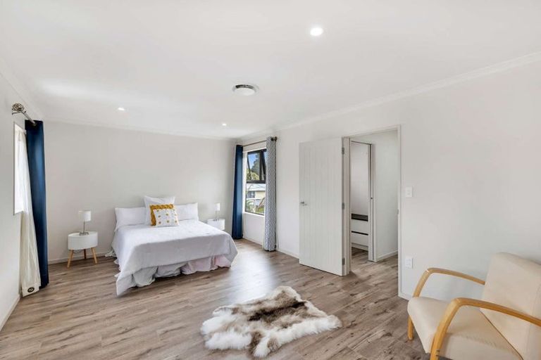 Photo of property in 7a Woodvale Road, Glen Eden, Auckland, 0602