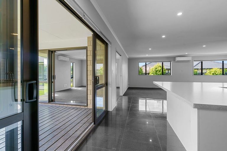 Photo of property in 33 West Thompson Street, Leamington, Cambridge, 3432