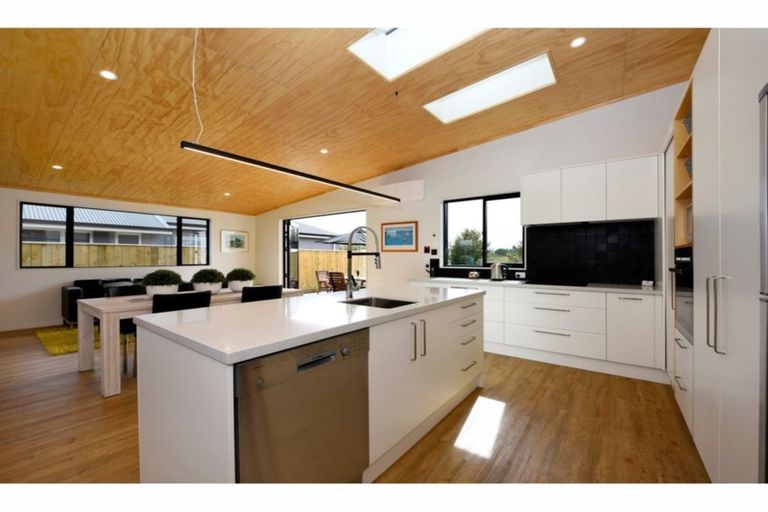 Photo of property in 87 Daelyn Drive, Richmond, 7020